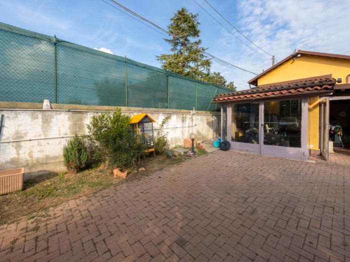 Casa trilocale in vendita in Borgo crocera, Mombello di Torino