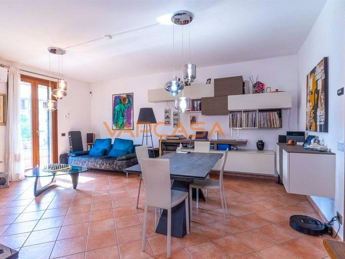 Casa quadrilocale in vendita in LARGO DELLA PACE, Centro, Caravaggio