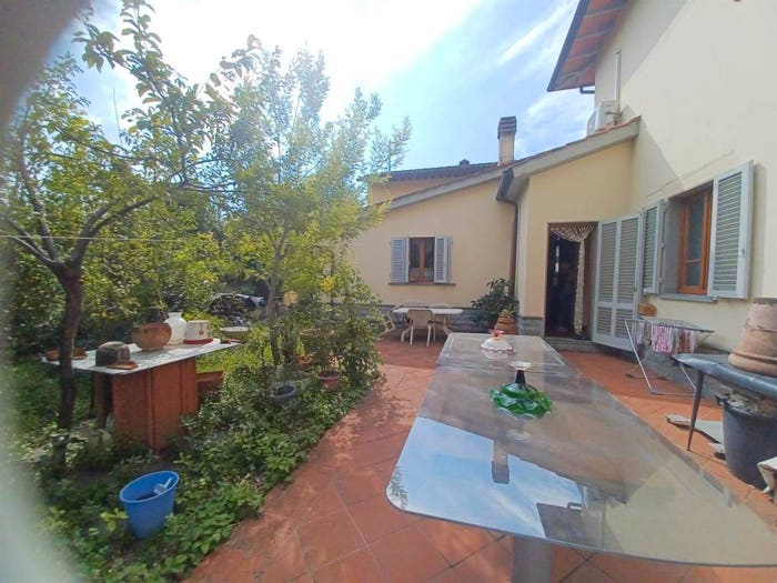 Appartamento con 6 locali in vendita in VIA DI SOTTOPOGGIO PER SAN DONATO, Ponzano, Empoli