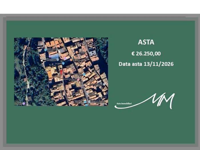 Appartamento trilocale in vendita in Via dei Pozzi, Centro, Blera