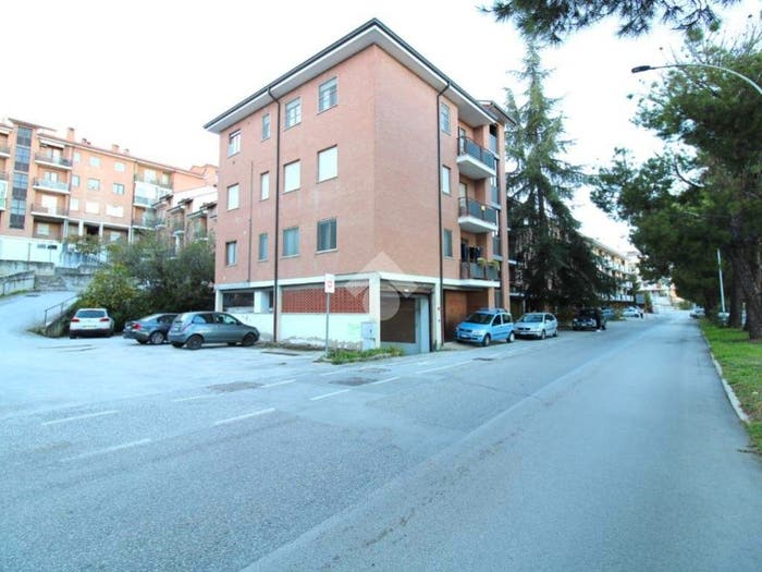 Appartamento con 5 locali in vendita in Via Giosuè Carducci, Vazzieri, Campobasso