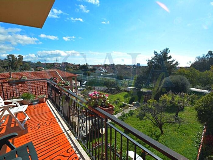 Appartamento con 5 locali in vendita in Via Fornaci, Centro, Boissano