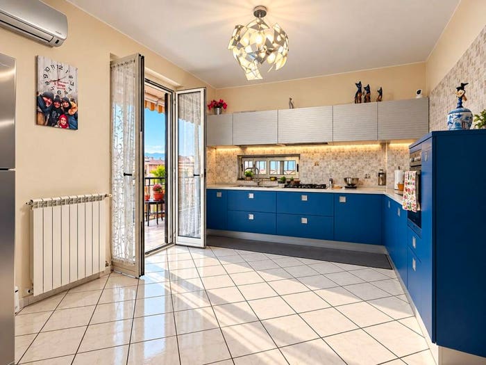 Appartamento quadrilocale in vendita in Corso Umberto I, Centro, Scisciano
