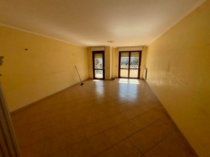 Appartamento trilocale in vendita in Via Montenero Sabino, Settecamini, Roma