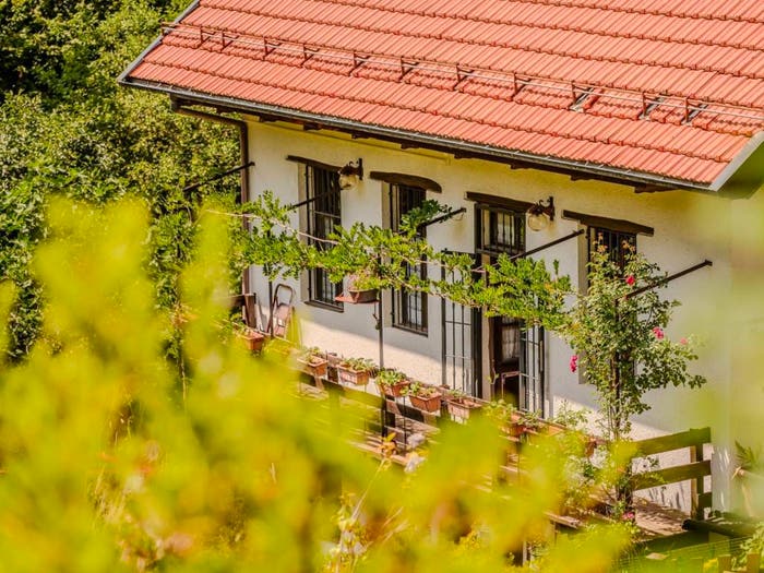 Casa con 6 locali in vendita in Carlo Casanova, Quarna Sotto