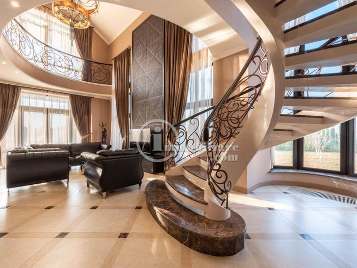 Casa con 6 locali in vendita in Via Bernardino Telesio, Pagano, Milano