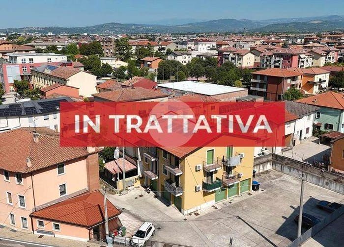 Appartamento trilocale in vendita in Via Alberone, Centro, Caldiero