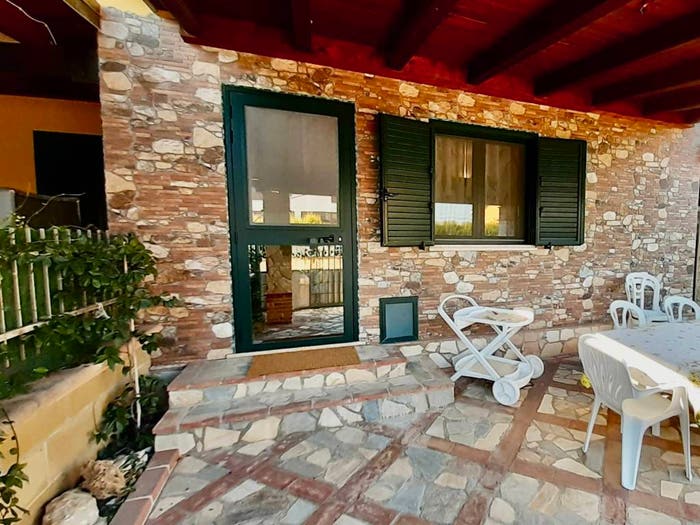 Casa bilocale in vendita in Simeri Mare, Simeri Crichi