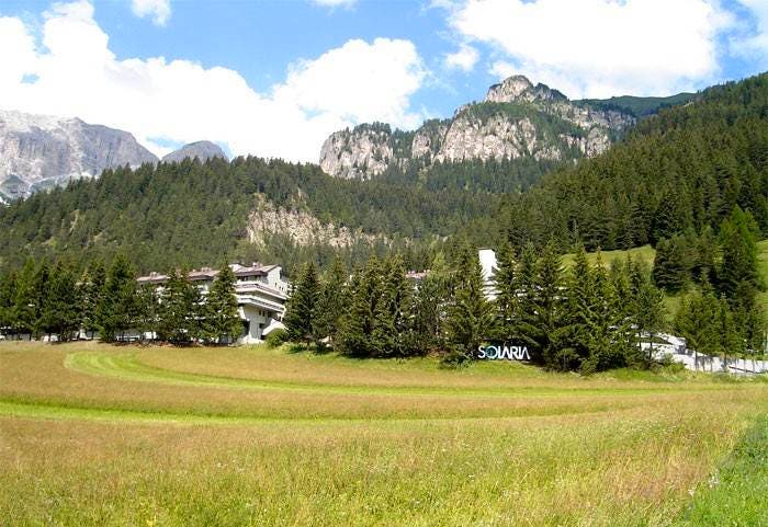 Appartamento trilocale in vendita in Strada Statale delle Dolomiti, Mazzin