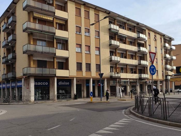 Appartamento trilocale in vendita in Via Cremona, Villaggio Ferrari Duca degli Abruzzi, Brescia