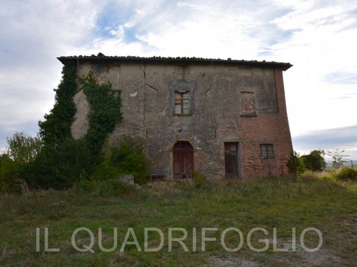 Casa con 6 locali in vendita in Bertinoro, Centro