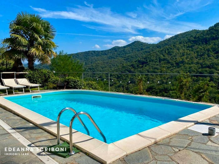 Casa con 6 locali in vendita in Frazione Poggio Bottaro, Testico