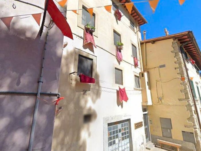 Appartamento con 6 locali in vendita in Via Ponte Vecchio Reggello FI, Centro, Pelago