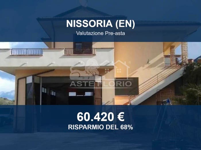 Appartamento con 5 locali in vendita in Contrada Croce snc, Nissoria