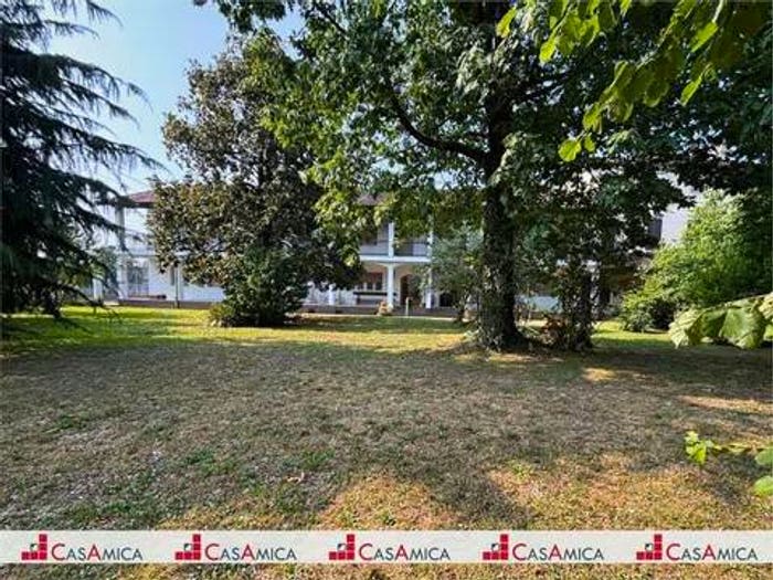 Casa quadrilocale in vendita in Via Santi Nazzaro E Celso, Villanuova, Torre Pallavicina