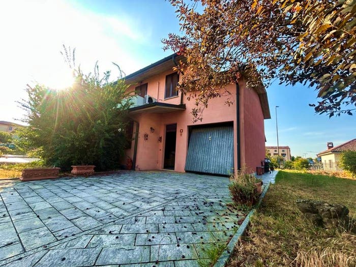 Casa con 5 locali in vendita in Centro, Somaglia