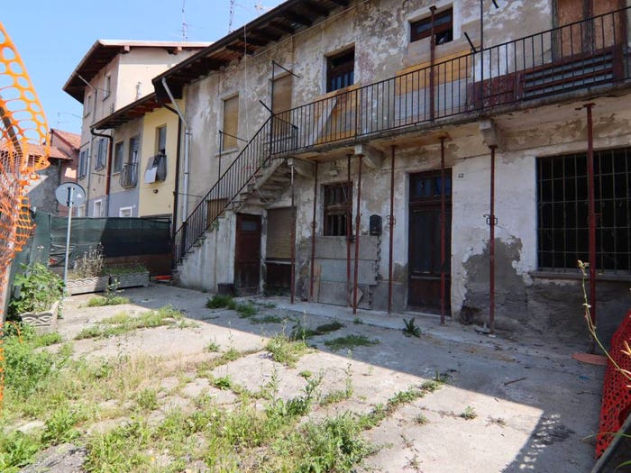 Casa con 6 locali in vendita in Centro, Lurate Caccivio