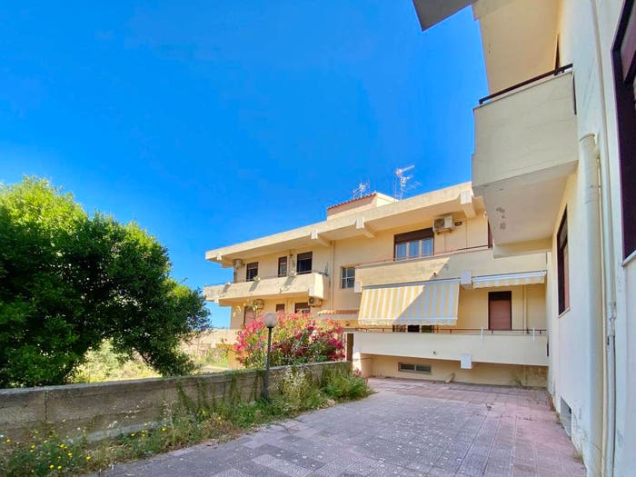 Appartamento quadrilocale in vendita in Strada Statale diramazione, Acqualadrone Spartà, Messina