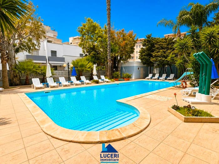 Casa con 6 locali in vendita in Viale Orsa Maggiore, Rivabella Lido Conchiglie, Gallipoli
