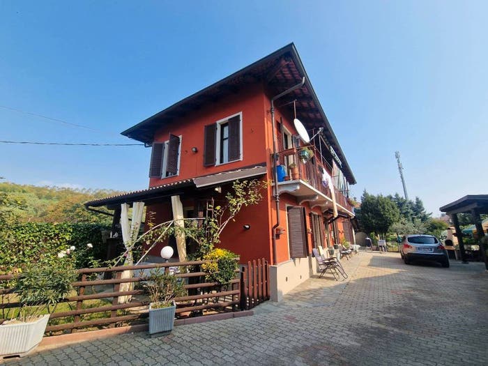 Casa con 5 locali in vendita in Località Borgo Nuovo, Borgo Nuovo, Bra