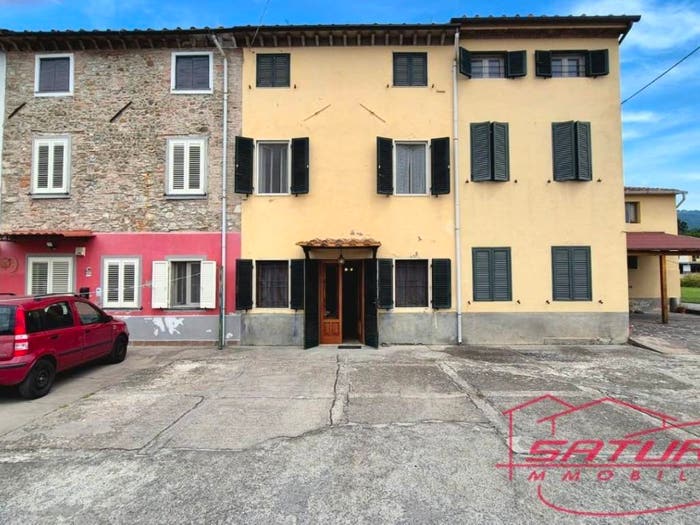 Casa quadrilocale in vendita in Via Sant' Antonio, Segromigno San Colombano, Capannori