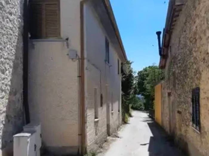 Casa quadrilocale in vendita in Via Scilga, Morro Reatino