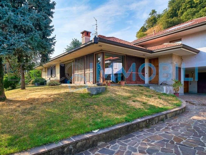 Casa trilocale in vendita in via garibaldi, Sirone