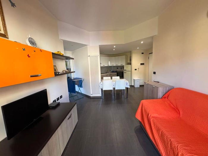 Appartamento trilocale in vendita in Via Giacomo Matteotti, Borgio, Borgio Verezzi