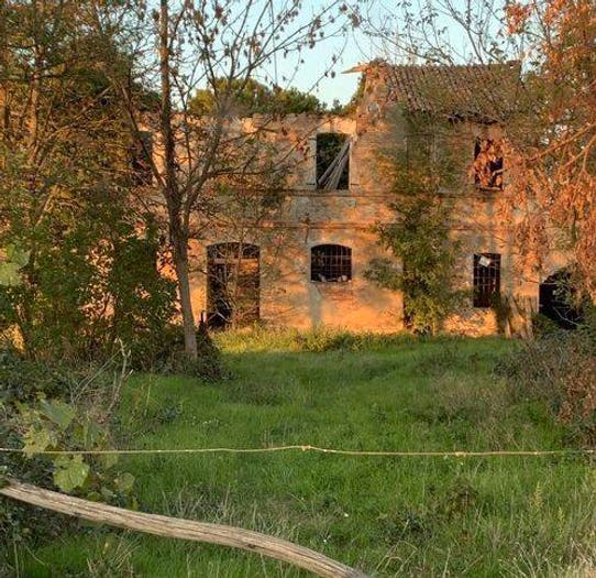 Casa con 6 locali in vendita in Vecchiazzano Ospedale, Forlì