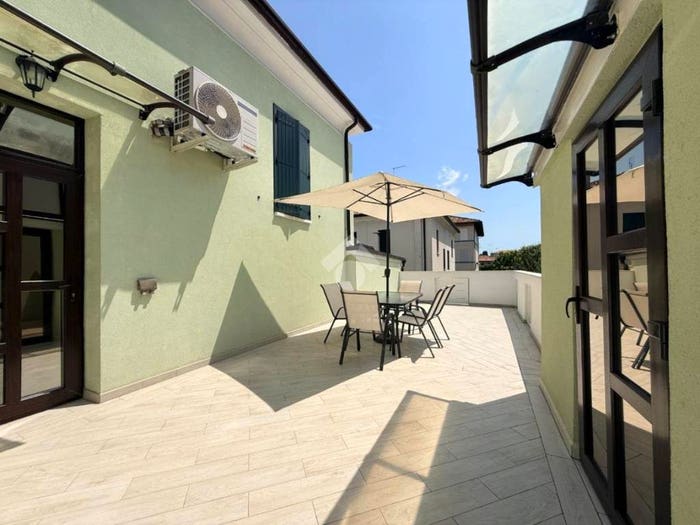 Casa con 5 locali in vendita in Via alessandro manzoni, Madonna Pellegrina, Padova