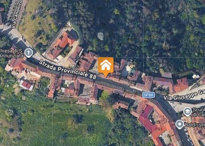 Casa trilocale in vendita in Via Canonico Pastrone, Centro, Castell'Alfero