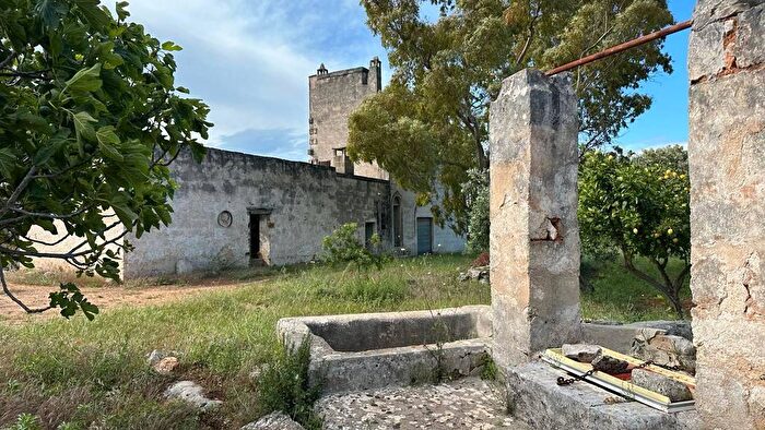Casa con 6 locali in vendita in Piazza Italia, Ostuni