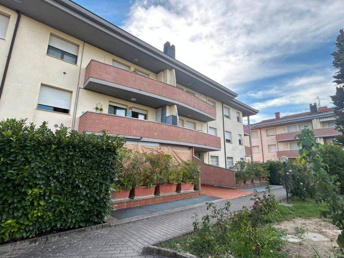 Appartamento quadrilocale in vendita in Via Enrico Berlinguer, Sant'Agata sul Santerno