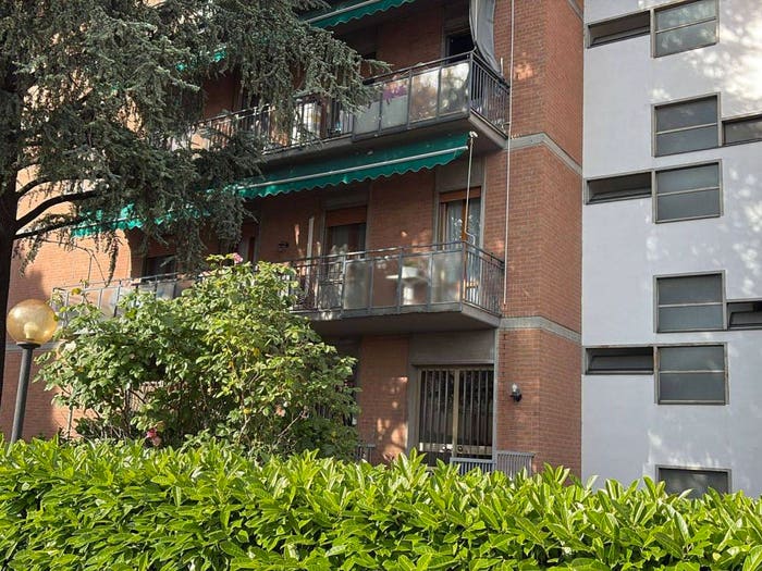 Appartamento trilocale in vendita in Via La Spezia, Villetta, Parma