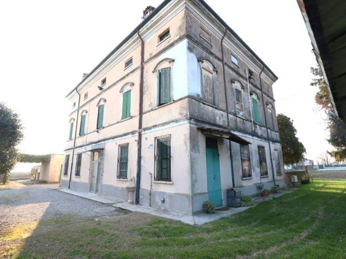Appartamento quadrilocale in vendita in Via Colonna, Castelbelforte