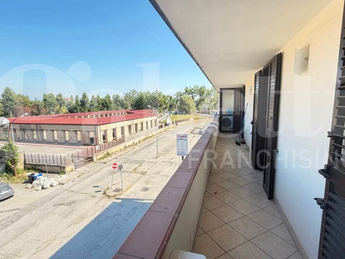 Appartamento trilocale in vendita in Via Alessandro Manzoni, Marcianise