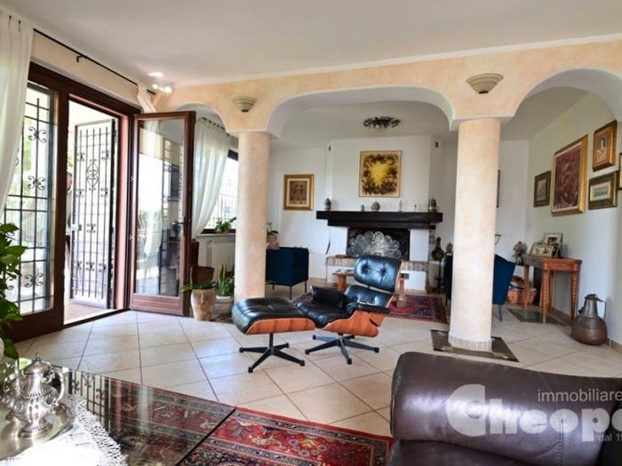 Casa con 6 locali in vendita in Via Casale, Tiboni, Ripa Teatina