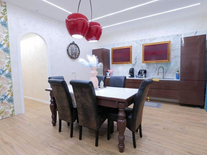 Appartamento trilocale in vendita in Via Vittorio Veneto, Piscinola, Napoli