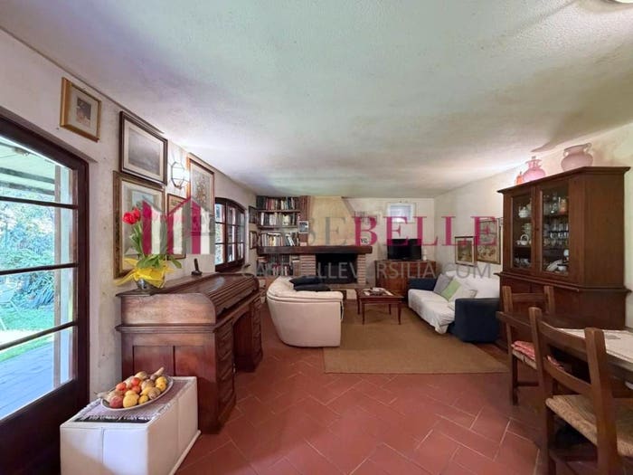 Casa con 5 locali in vendita in Via La Stretta, Camaiore Paese, Camaiore