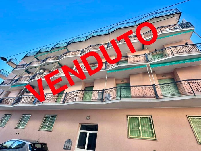 Appartamento bilocale in vendita in Via Orti del Largo, Centro, Ceriale