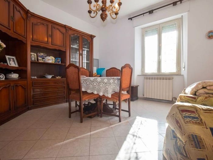 Appartamento trilocale in vendita in Via Indipendenza, Venturina, Campiglia Marittima
