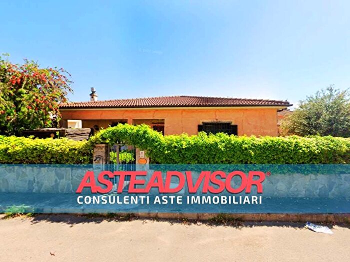 Casa con 6 locali in vendita in Via Vela, Viale Aldo Moro Ospedale Vecchio, Olbia