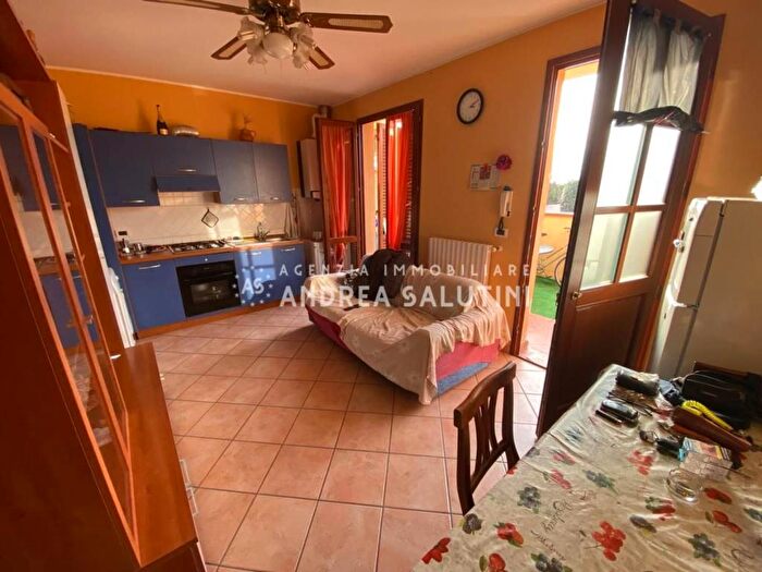 Appartamento bilocale in vendita in Via dei Ciliegi, Santa Lucia La Borra, Pontedera