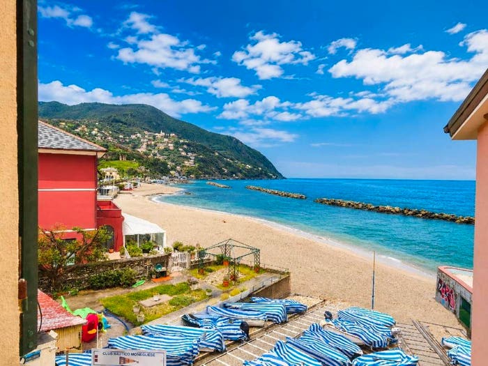 Appartamento con 5 locali in vendita in Piazza Giuseppe Garibaldi, Centro, Moneglia