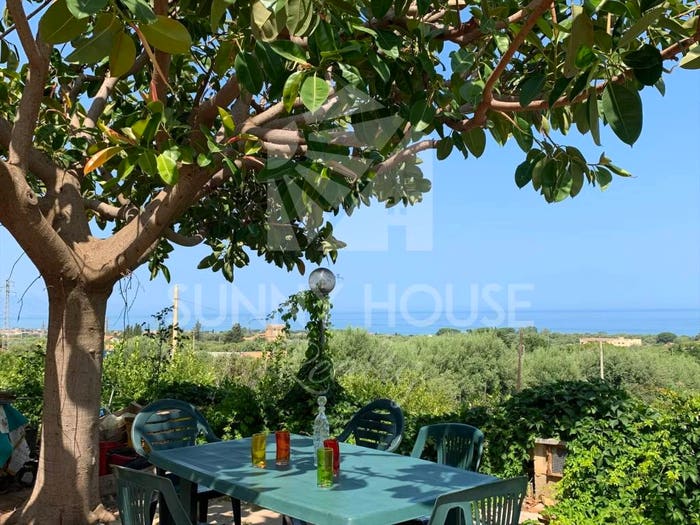 Casa quadrilocale in vendita in Viale dell'Artigianato, Cefalù