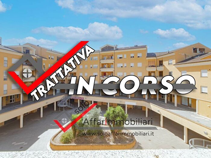 Appartamento bilocale in vendita in Via Niccolò Copernico, Isticadeddu Gregorio, Olbia