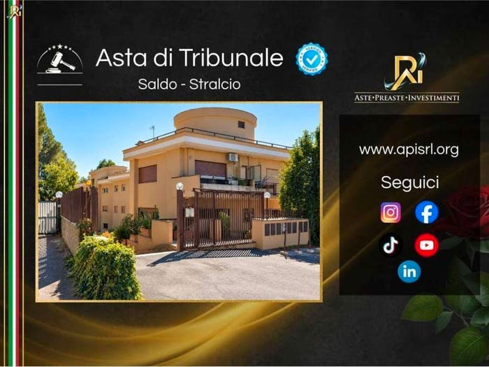 Appartamento trilocale in vendita in Via della Camilluccia, Camilluccia Cortina d'Ampezzo, Roma