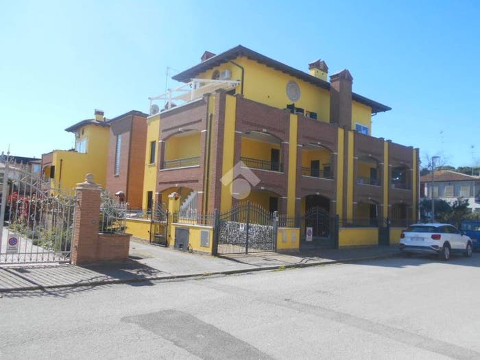 Casa quadrilocale in vendita in Via nizza, Porto Garibaldi, Comacchio