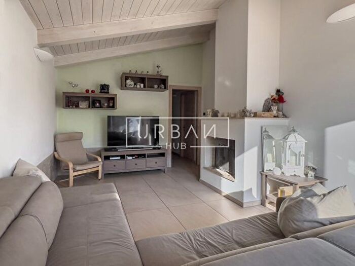 Casa con 5 locali in vendita in Forli'