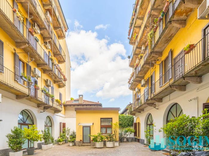Appartamento trilocale in vendita in Via Ascanio Sforza, Ascanio Sforza, Milano